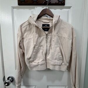 Hollister Cream Cropped Hoodie